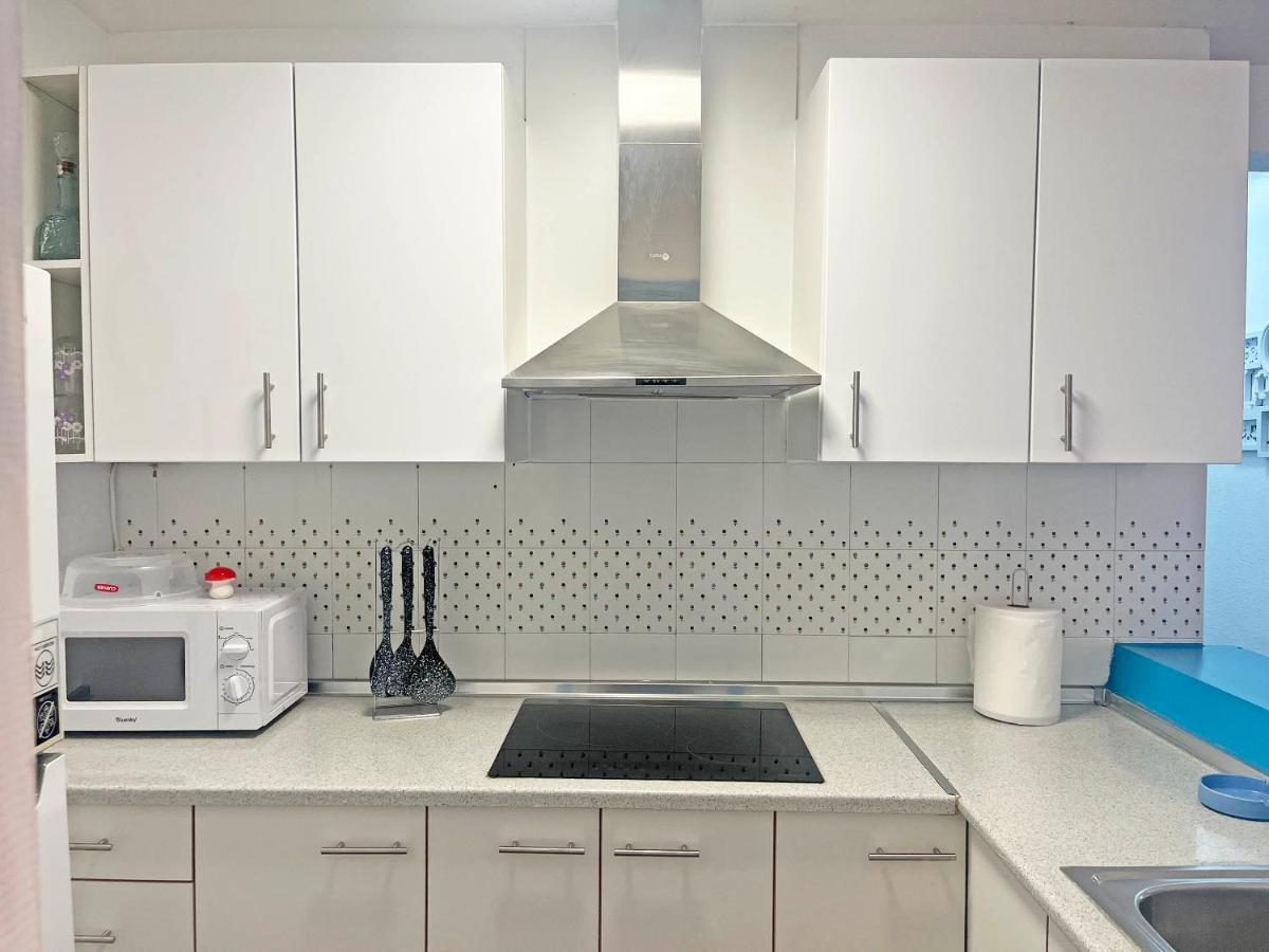 Mar 3000 Apartment *